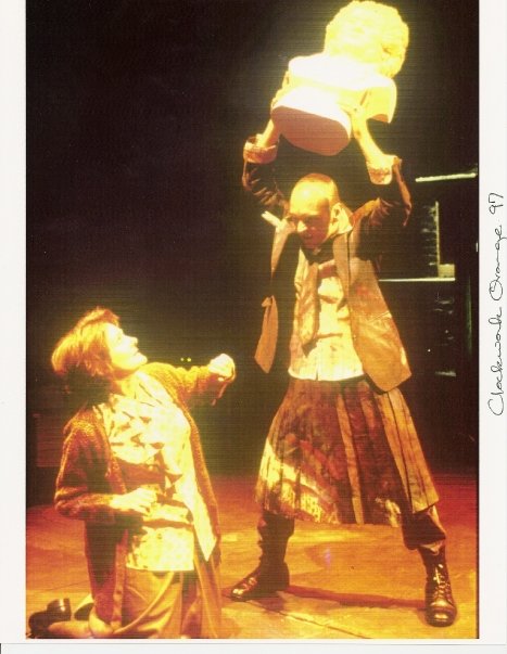 227690_1048133336467_6857_n-2